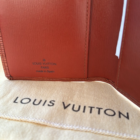 EUC orange/brown LV epi pocket organizer - Picture 3 of 15